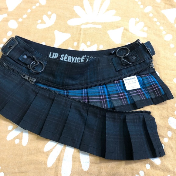 ❌ SOLD ❌ Lip Service tartan mini skirt XS punk rock gothic - Picture 4 of 6